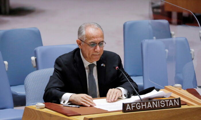 Phái bộ của LHQ tại Afghanistan được gia hạn, đặc phái viên Afghanistan yêu cầu được giữ ghế
