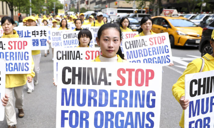 Bắc Kinh đang tiến hành ‘cuộc diệt chủng lạnh’ đối với Pháp Luân Công
