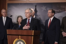TNS. McConnell: Đảng Cộng Hòa sẽ không bỏ phiếu để nâng giới hạn nợ trước các kế hoạch ngân sách của Đảng Dân Chủ