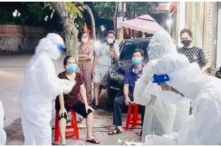 Tin Việt Nam ngày 18/10: Hơn 3,000 ca mắc mới, đề nghị bỏ khu cách ly tập trung và BV dã chiến, Phú Thọ thêm 150 ca nhiễm và nghi nhiễm