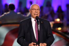 Cựu Ngoại trưởng Mỹ Colin Powell qua đời do biến chứng COVID-19