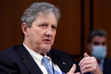 Các Thượng nghị sĩ giới thiệu dự luật nhằm kiểm soát các hãng công nghệ lớn và khôi phục cạnh tranh