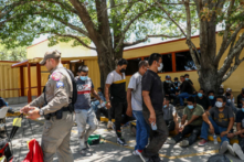 Texas: Lực lượng dân quân di chuyển đến quận biên giới để ngăn chặn nhập cư bất hợp pháp