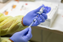 Hội đồng FDA đồng ý khuyến nghị cấp phép cho liều vaccine COVID-19 bổ sung của Moderna