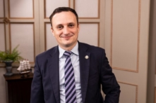 Cựu quan chức Ngũ Giác Đài: ĐCSTQ đặt ra ‘mối đe dọa nội bộ’ cho các công ty Hoa Kỳ