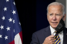 Tòa Bạch Ốc nói giảm việc TT Biden không đeo khẩu trang khi ở bên trong nhà hàng