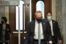 Các lãnh đạo thượng viện công bố thỏa thuận ngắn hạn để tăng trần nợ