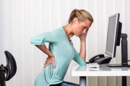 Cảm xúc tiêu cực chuyển thành cơn đau như thế nào?