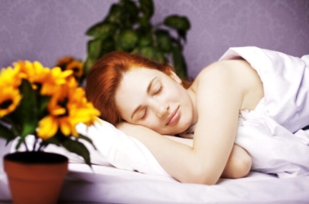 Vài cách tự nhiên giúp bạn ngon giấc