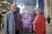 Một giáo sư chia sẻ, ‘Shen Yun tôn vinh giá trị phổ quát của nhân loại’