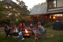 Cách giữ ấm ngoài trời an toàn 