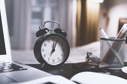 Đợi chờ thêm vài giây