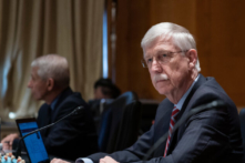 Giám đốc NIH: Sẽ mất vài tuần để biết vaccine có hiệu quả với Omicron không