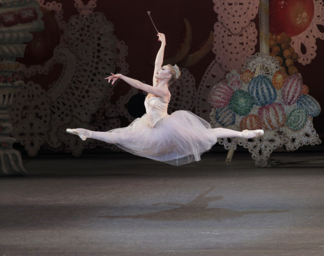 Tố chất nghệ sĩ và lòng nhẫn nại của diễn viên múa Sara Mearns, Vũ đoàn ballet Thành phố New York