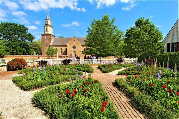 Nhà Thờ Bruton Parish 