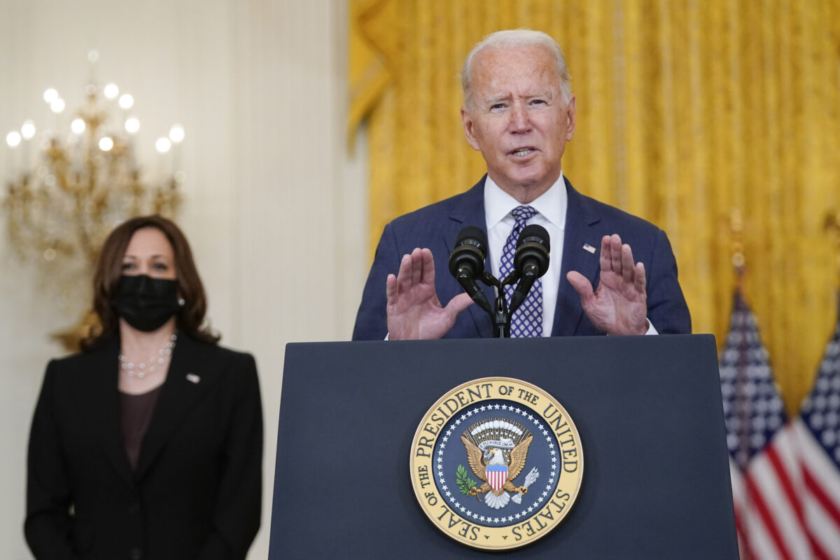 Tòa Bạch Ốc: Tổng thống Biden tạm thời trao quyền cho Phó Tổng thống Harris trong khi kiểm tra sức khỏe
