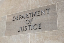 Bồi thẩm đoàn kết tội sĩ quan Hải quân Hoa Kỳ che giấu mối liên hệ với doanh nhân Trung Quốc