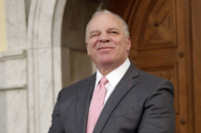 New Jersey: Chủ tịch Thượng viện Steve Sweeney nhận thua tài xế xe tải