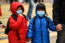 Hồng Kông cho phép dùng vaccine COVID-19 của Trung Quốc cho trẻ em từ 3–17 tuổi