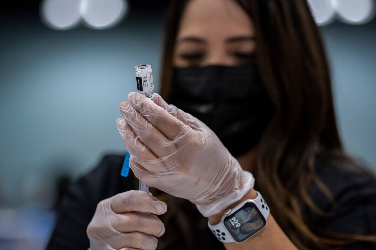 Hoa Kỳ: Novavax phát triển vaccine ngừa biến thể COVID-19 mới