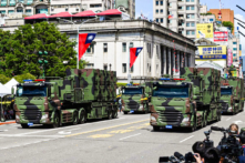 Các nhà lập pháp Hoa Kỳ thăm Đài Loan giữa lúc Trung Quốc đe dọa quân sự