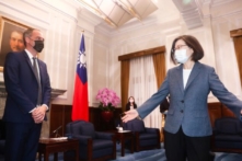 ‘Chúng tôi đến đây để học hỏi từ quý vị’: Phái đoàn Nghị viện Âu Châu đầu tiên đến thăm Đài Loan