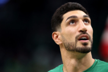 Cầu thủ NBA yêu cầu Bắc Kinh chấm dứt thu hoạch nội tạng cưỡng bức