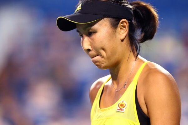 WTA: Cuộc gọi giữa siêu sao quần vợt Trung Quốc và IOC không làm hết lo ngại