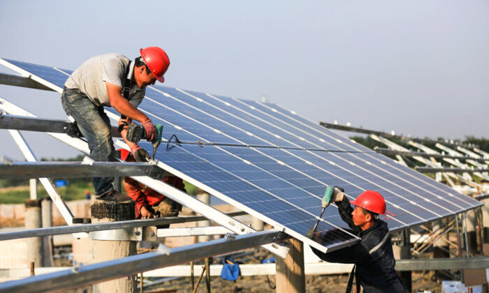 Nhà phân tích: Các nhà đầu tư năng lượng xanh bỏ qua rủi ro nhân quyền ở Trung Quốc
