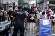 Chính quyền Trung Quốc sử dụng mã QR COVID-19 để hạn chế việc đi lại của luật sư nhân quyền