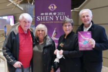 Nghị viên đã nghỉ hưu: ‘Bạn cảm nhận được vẻ đẹp của Chúa’