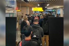 Biến thể Omicron được phát hiện ở nhiều quốc gia hơn, làm dấy lên lo ngại toàn cầu