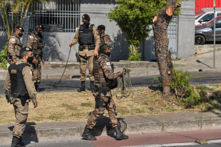 Cảnh sát Brazil bắn hạ 25 nghi phạm của một toán cướp ngân hàng