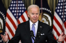 TT Biden ký ban hành Luật thắt chặt các hạn chế đối với Huawei, ZTE, để bảo vệ các hệ thống viễn thông của Hoa Kỳ