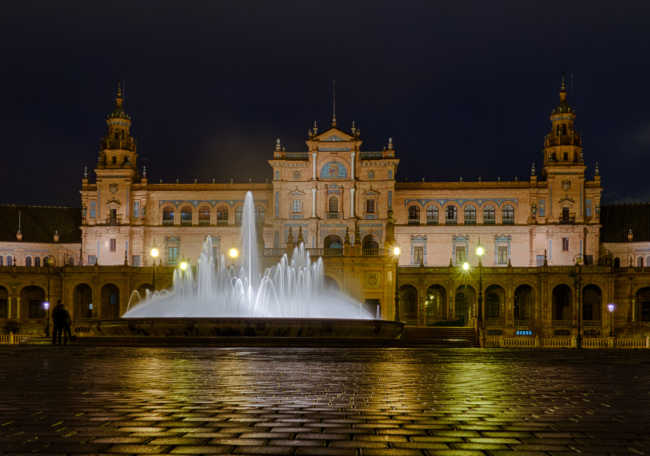 quảng trường Plaza de España