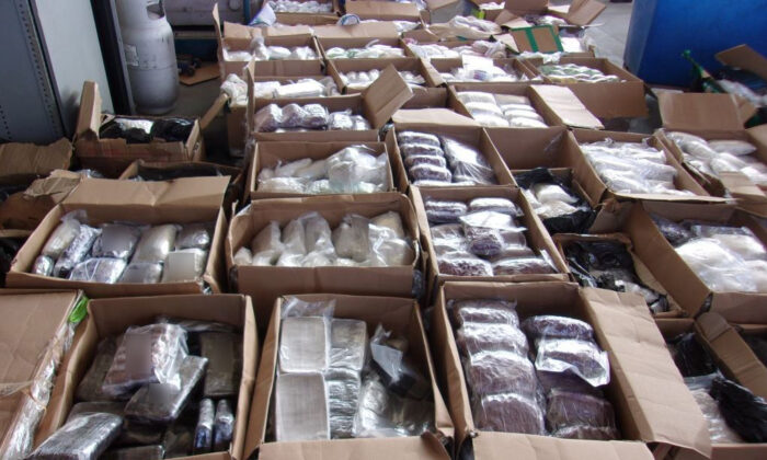 Hoa Kỳ treo thưởng 35 triệu Mỹ kim để bắt giữ những kẻ buôn ma túy từ Trung Quốc và Mexico