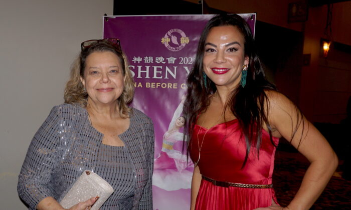 Shen Yun – một buổi tối đặc biệt cho các gia đình ở Charleston