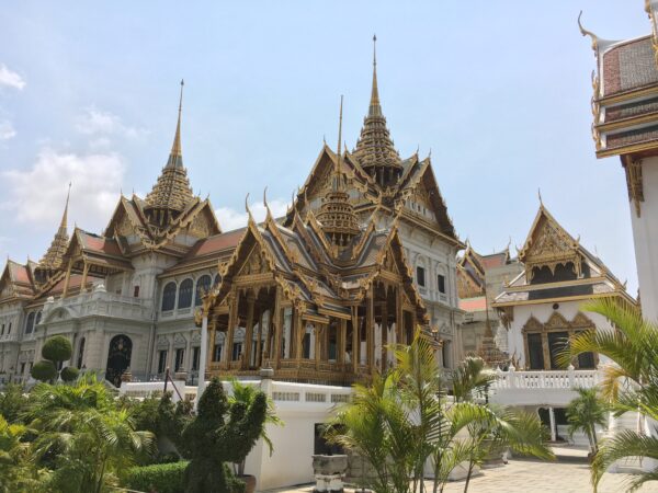 Cung điện hoàng gia Thái Lan