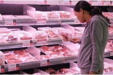 Việt Nam chi gần 620 triệu USD nhập cảng thịt heo, Sài Gòn đề nghị chi 533 tỉ đồng hỗ trợ học phí học kỳ 2