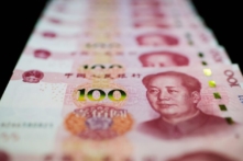 Trung Quốc thắt chặt giám sát việc niêm yết ra ngoại quốc trong một số lĩnh vực nhất định