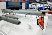 Năm 2020, các nhà bán vũ khí Trung Quốc phát triển chỉ đứng sau Mỹ