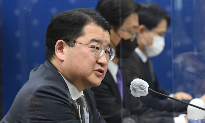Nam Hàn tổ chức đàm phán với Trung Quốc sau khi hủy bỏ lời mời Đài Loan