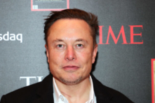 Elon Musk lên tiếng phản đối các chính sách về vaccine COVID-19