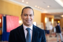 Thuyết sắc tộc trọng yếu mở đường cho nghị trình cộng sản ở Hoa Kỳ