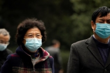 COVID-19 bùng phát tại trung tâm sản xuất lớn nhất Trung Quốc