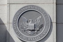 Trung Quốc tìm cách tách rời tài chính, huỷ niêm yết tại Hoa Kỳ theo mục đích riêng