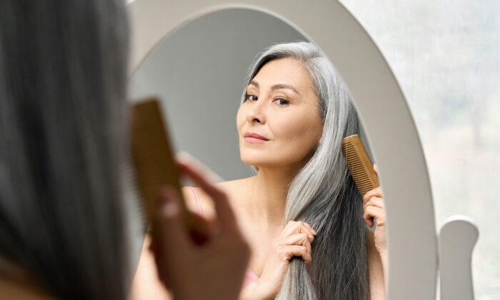 Các bước đơn giản ngăn ngừa rụng tóc và phục hồi mái tóc khỏe đẹp