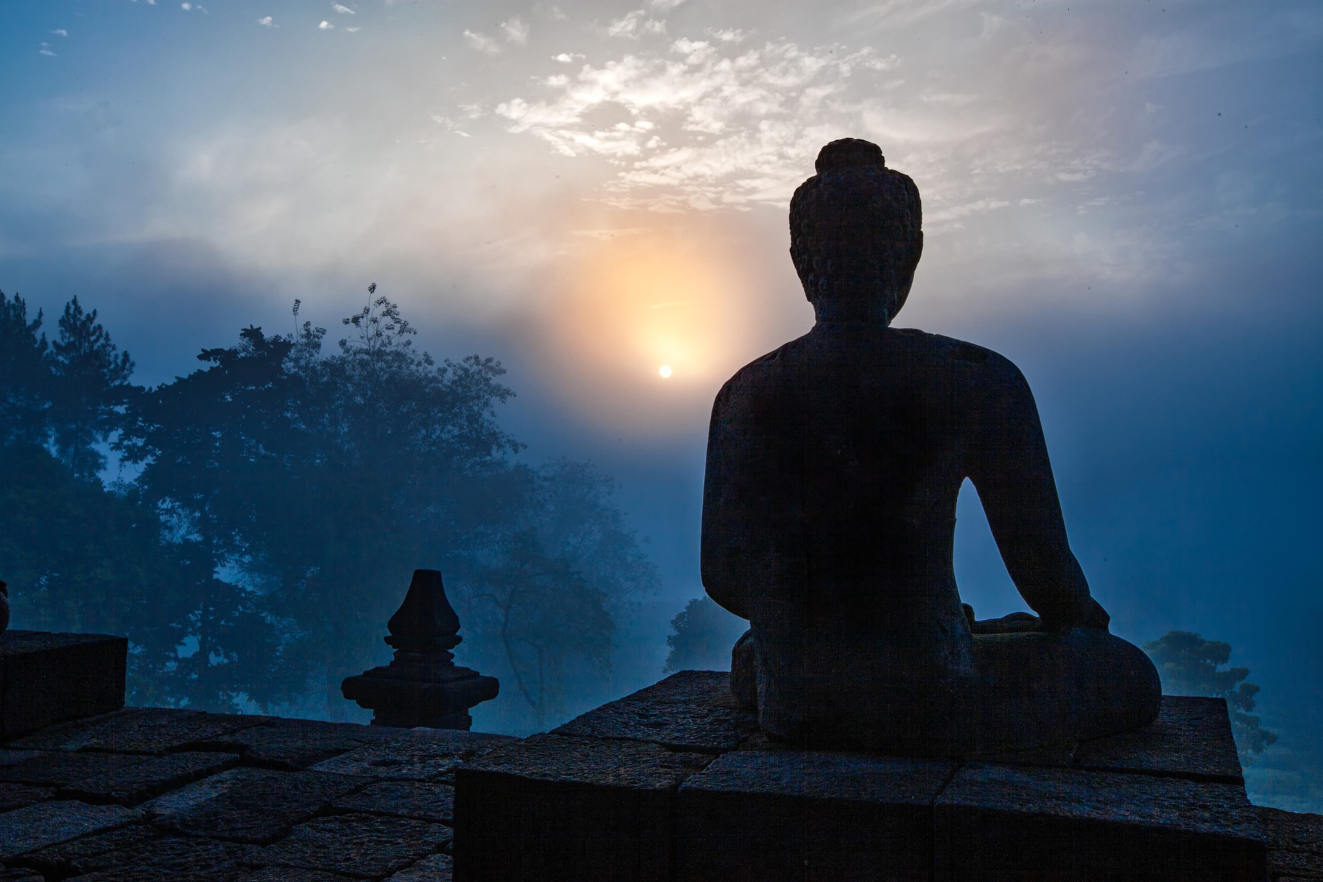Thần Phật nhìn nhân tâm: Kết cục khác nhau của năm vị Hòa thượng