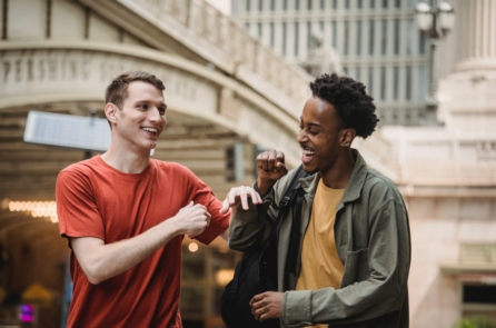 Khiếu hài hước giúp bạn vượt qua căng thẳng trong công việc