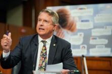 TNS kêu gọi chính phủ TT Biden công nhận miễn dịch tự nhiên